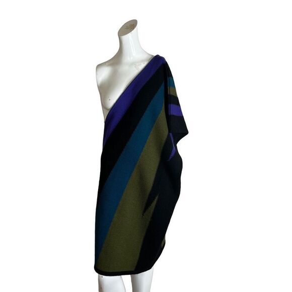 Vintage Cassidy Merino Wool Poncho/Sweater Sz.M - Picture 1 of 4
